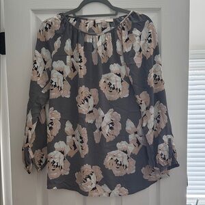 LOFT Maternity Gray Floral Blouse with Blush and White Blooms